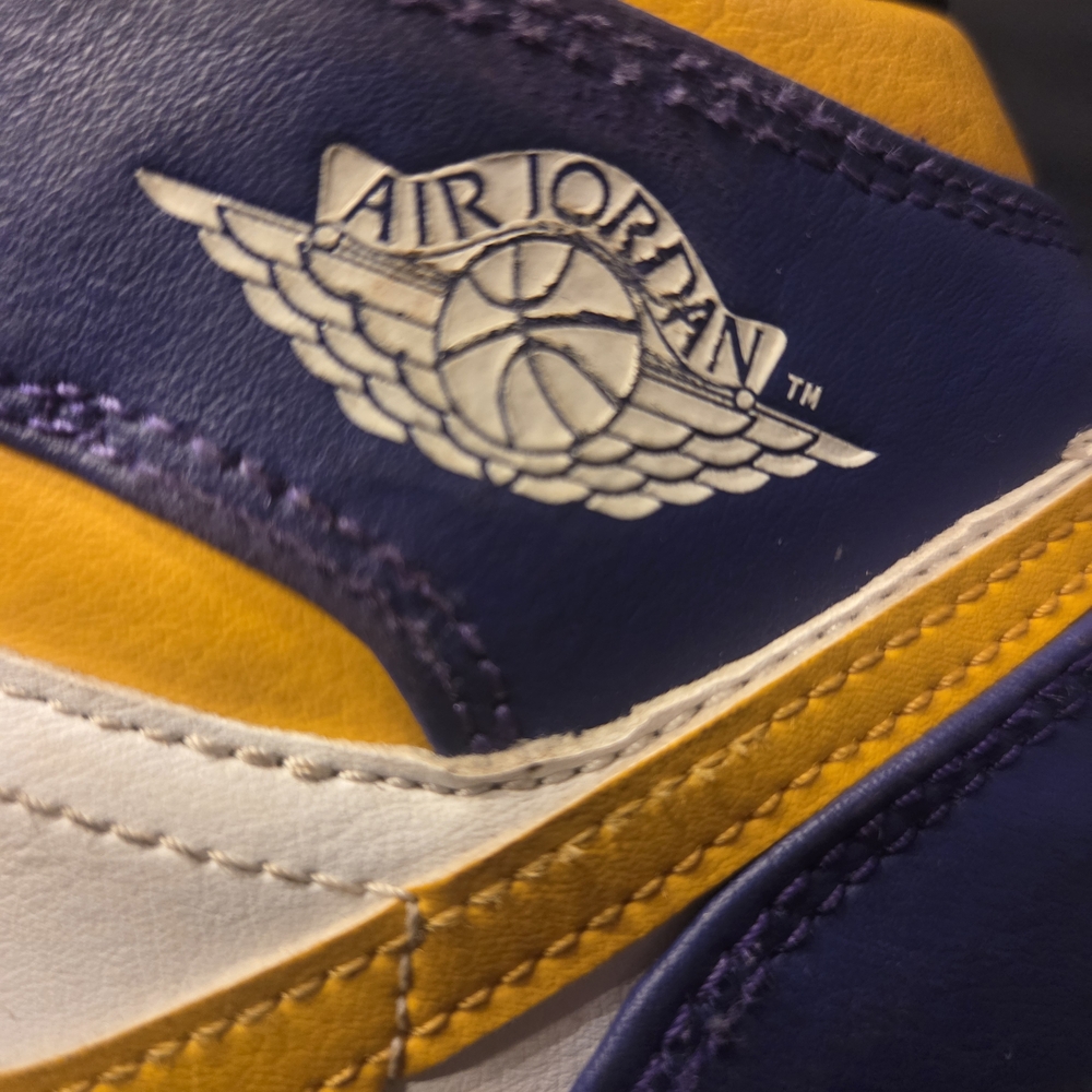 Jordan Kids Sneakers - Purple, Gold, White